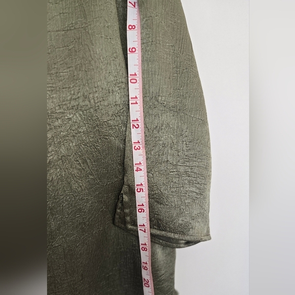 Apparenza Silk Short Sleeve Blouse Olive Green EUC 1X - Picture 6 of 6